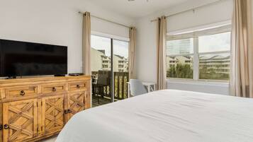 2 bedrooms, desk, iron/ironing board, WiFi
