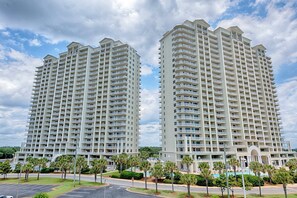 Exterior - 13th-floor Gulf-front condo with balcony, washer&dryer, pool & tennis (Miramar Beach)