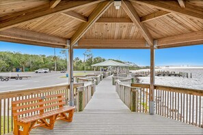 Property grounds - Dog-Friendly Home with Private Pool & High-Speed WiFi - Near Beach & Boat Launch (Gulf Breeze)