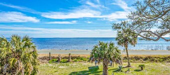 Dog-friendly home with lovely water view, roomy deck, fast WiFi, central AC, W&D