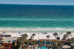 Beach nearby - Sterling Shores 1012 (Destin)