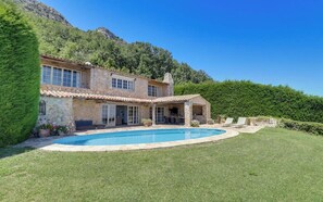 Exterior - Magnificent Villa with Panoramic Sea View - 5 Suite Bedrooms - BBQ - 8 Guests (Vence)