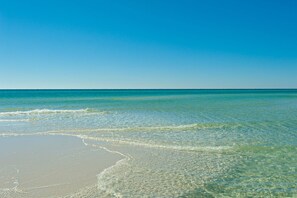 Beach - Coastal haven near the beach off scenic 30A with two pools & porch- dog-friendly (Santa Rosa Beach)