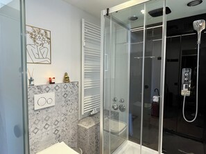 Imagen sin descripción, 2 de 15, botón