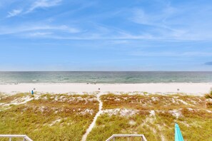 On the beach - Beachfront townhome with large deck & Gulf view - near Pier Park (Panama City Beach)