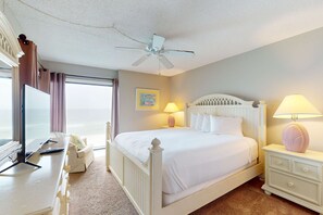 2 bedrooms, iron/ironing board, Internet, bed sheets - Lovely Condo for Six on Beach with Community Pool - Snowbirds Welcome (Panama City Beach)