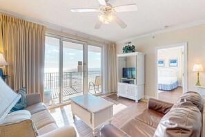 TV, DVD player, offices - Exotic Emerald Coast condo with private deck, gulf view, pool & hot tub (Panama City Beach)