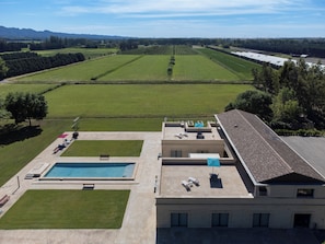 Unclassified image, 2 of 18, button - THE INTIMACY OF A PROVENCE ESTATE LA SUITE EUCALYPTUS 5 EPIS (Mollégès)