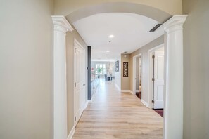 Interior - Luxurious bayfront condo in a gated resort with an amazing pool & hot tub (Panama City Beach)
