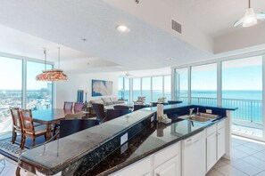 Interior - Bright Gulf-facing condo on the beach with pool & hot tub (Panama City Beach)
