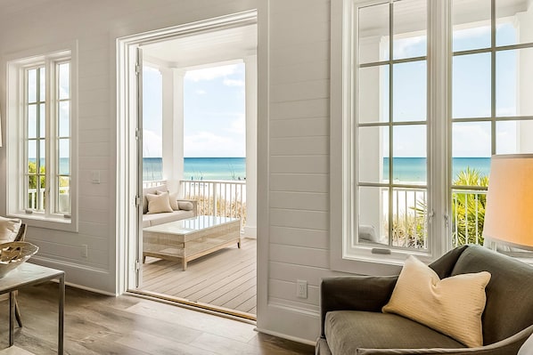 TV, offices - Spotless beachfront dream with views, a shared pool, & sports courts (Panama City Beach)
