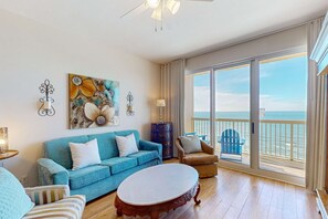 TV, offices - Tropical touches abound with balcony, pools, gym & beach access (Panama City Beach)
