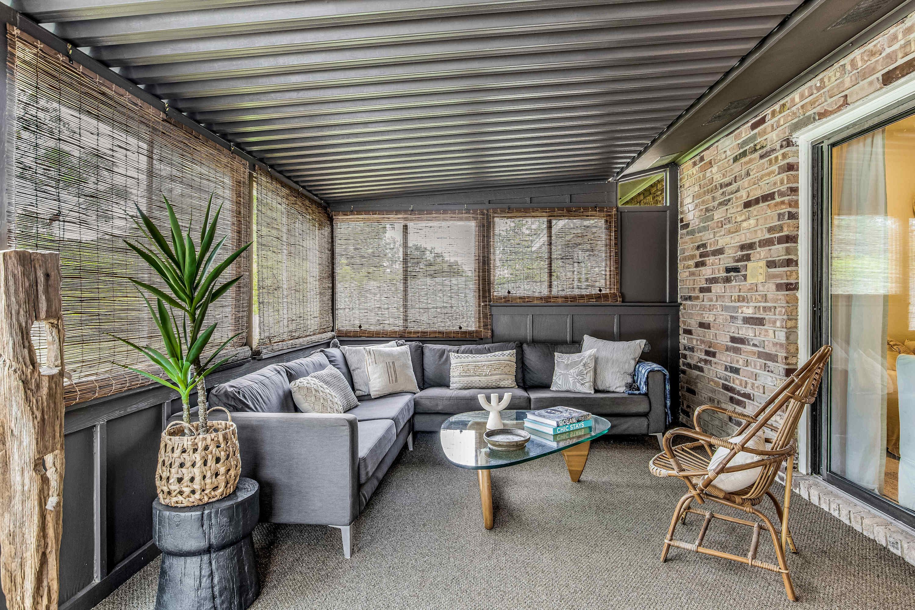 テレビ、書斎 / ワークスペース