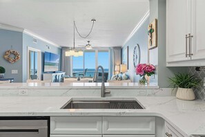 Interior - Enchanting oceanfront condo with pool, balcony, fitness area, & washer&dryer (Fort Walton Beach)