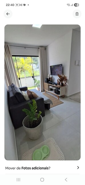 Uklassifisert bilde, 4 av 11, knapp