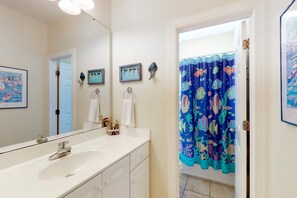 Shower, towels - Dog-friendly home near the beach with private pool & gym (St. George Island)