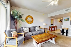 TV, DVD player, offices - Waterfront resort condo w/ a shared, heated pool, fitness room, & theater (Destin)
