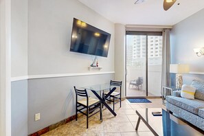 TV - Gorgeous ground-floor condo, private patio,  shared pool and beach access (Miramar Beach)