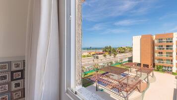 Basic Apartment | Interior