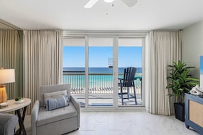TV, offices - Pelican Beach Resort Beachfront, 9th Floor Gulf Views, Pools, Destin (Destin)