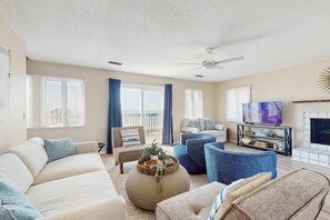 TV, offices - Gorgeous private home with gulf views, dog-friendly & community pool (St. George Island)