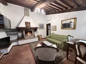 Nicht klassifiziertes Bild, 2 von 19, Schaltfläche