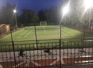 Unclassified image, 5 of 14, button - Apartment 'Il Mulino Del Botteghino - Venezia' with Shared Garden, Wi-Fi and Air Conditioning (Botteghino)