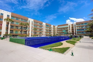 Ngoại thất