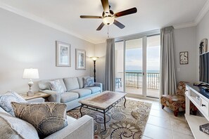 TV, DVD player, offices - Gorgeous Gulf Front Condo Pools Onsite, Nearby Activities, Shops, Restaurants! (Fort Walton Beach)
