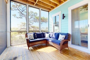 TV, offices - Dog-friendly oceanfront home with a hot tub, washer&dryer & central AC (Cape San Blas)