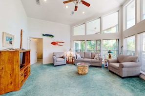 TV - Snowbird-friendly home near the beach with deck, outdoor shower, W/D (St. George Island)