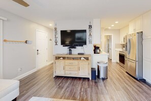 Interior - Ground-floor condo near beach with WiFi, central ac, patio, & onsite pool,tennis (Miramar Beach)