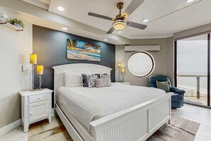 2 bedrooms, iron/ironing board, WiFi, bed sheets - Waterfront condo with scenic views, huge balcony, pool, hot tub, & gym access (Miramar Beach)