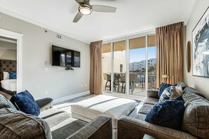 TV, DVD player, offices - Cozy 'At Home' Condo At Waterscape Children's Playground, 2 Hot Tubs (Fort Walton Beach)