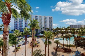 Pool - Gorgeous coastal condo with shared pool and private balcony (Destin)