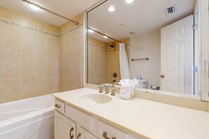 Douche, serviettes fournies