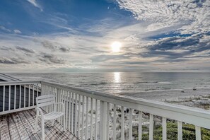 Property grounds - Gulf-front townhome with gorgeous beach access, 4 Gulf-view decks, shared pools (Cape San Blas)