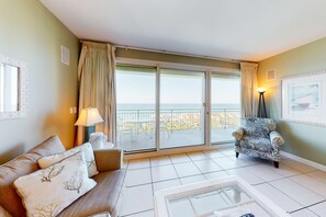 TV, offices - Ninth Floor Oceanfront Condo with Shared Pools, Ocean View, WiFi, & Washer/Dryer (Destin)