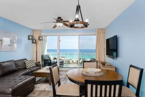 TV, DVD player, offices - Relaxing condo w/ gulf views from private balcony - pool, gym & BBQ area (Destin)
