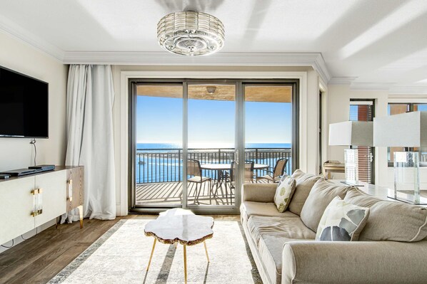 TV, fireplace, DVD player, offices - Emerald Grande 1025 (Destin)