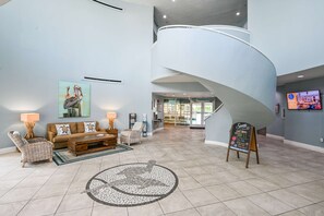 Interior - Fifth-floor beachfront condo with balcony, amazing view, pools & hot tub (Destin)