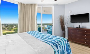 2 bedrooms, iron/ironing board, WiFi, bed sheets - Gorgeous coastal condo with shared pool and private balcony (Destin)