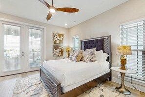 5 habitaciones, tabla de planchar con plancha, wifi y ropa de cama