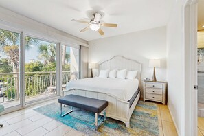 3 bedrooms, iron/ironing board, WiFi, bed sheets - Gorgeous condo with lagoon pool, hot tub, beach access & pickleball court! (Seacrest)