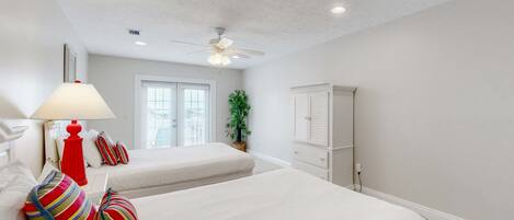 4 slaapkamers, een strijkplank/strijkijzer, wifi, beddengoed