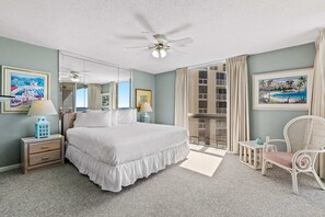 2 bedrooms, iron/ironing board, WiFi, bed sheets - Ninth-Floor Suite in Beachfront Complex w/ WiFi, AC, Shared Pool, & Tennis Court (Destin)