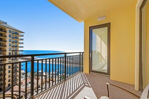 Property grounds - Emerald Grande 922 (Destin)