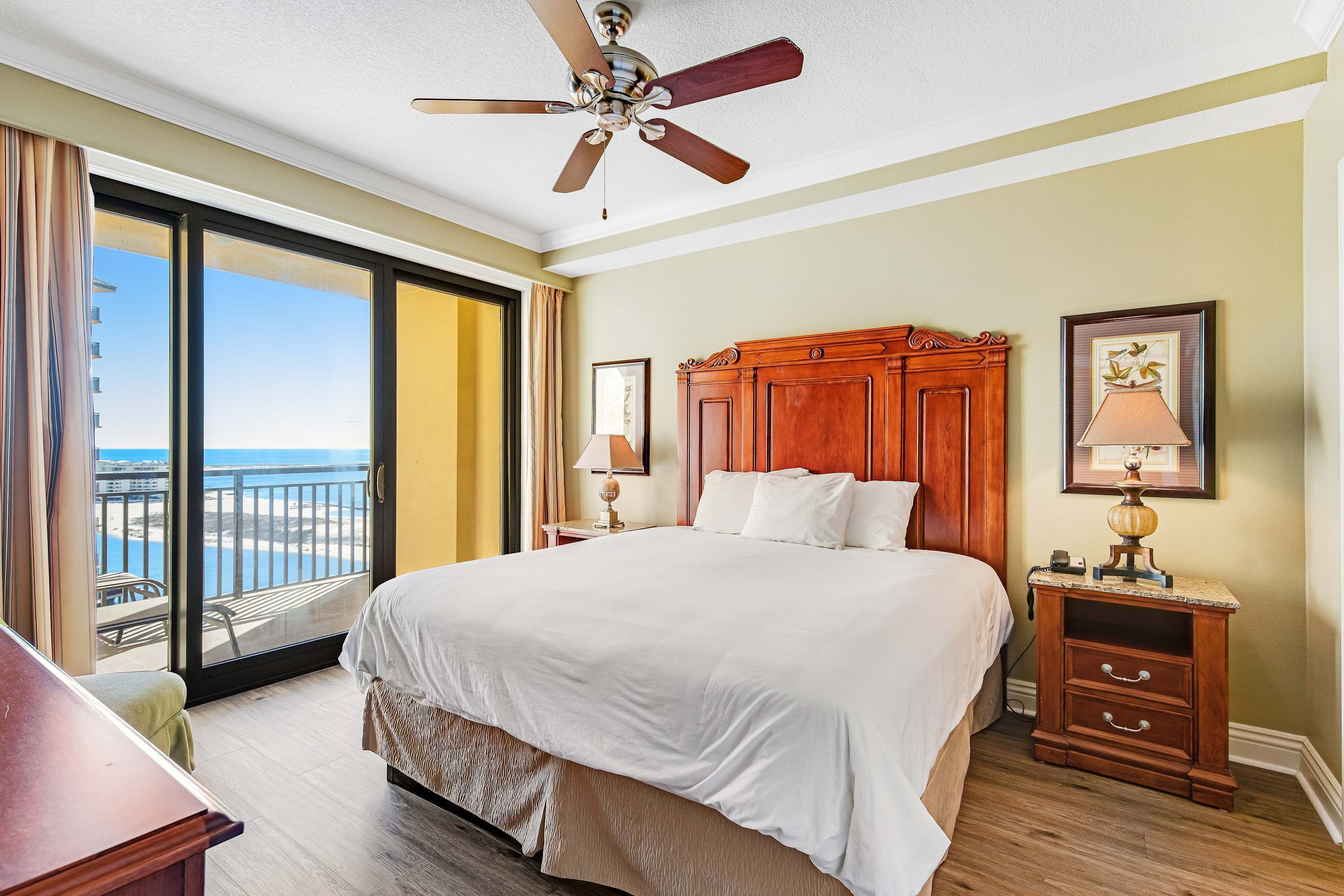 Iron/ironing board, internet, bed sheets