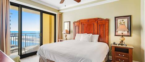 Iron/ironing board, Internet, bed sheets