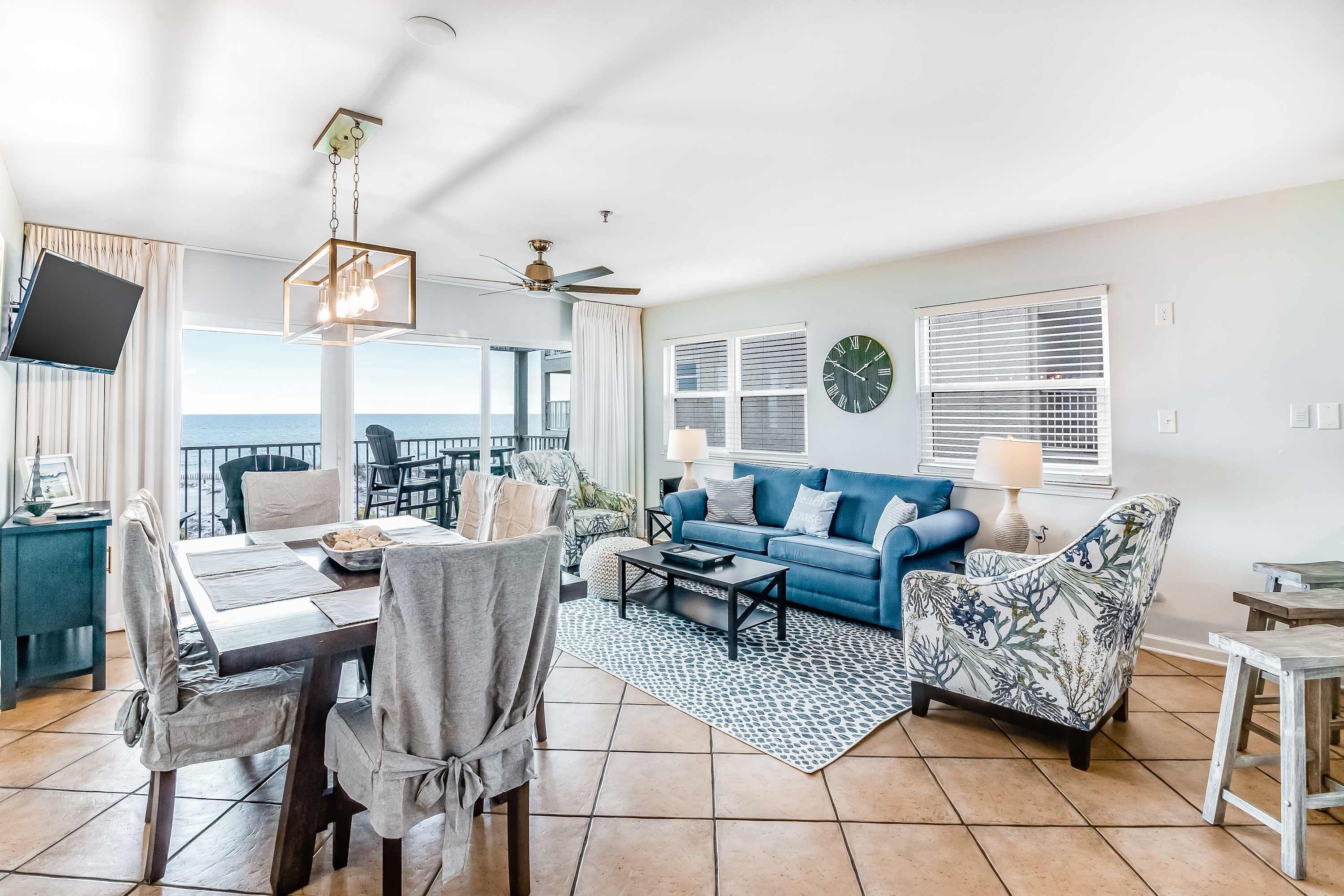 Fernseher, DVD-Player, Arbeitsbereiche